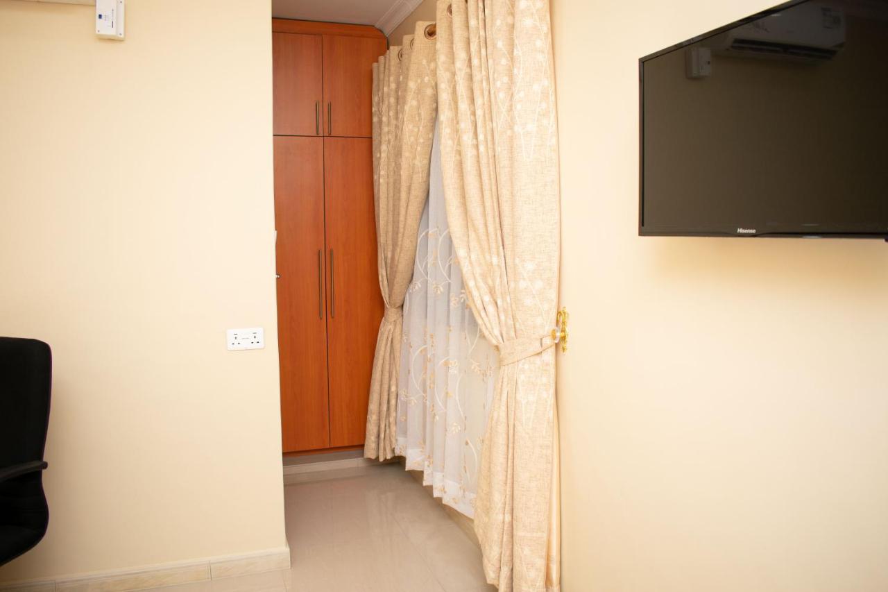 Travelodge Μπλαντάιρ Εξωτερικό φωτογραφία